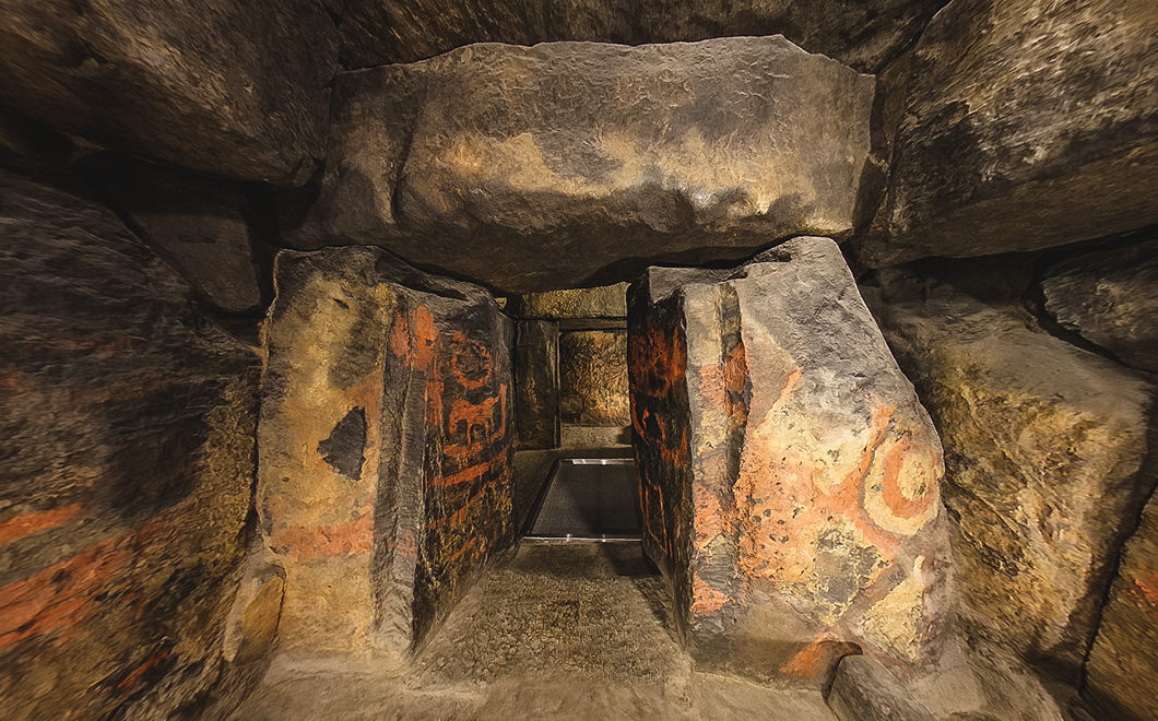 装飾古墳とは| 【公式】熊本県立装飾古墳館
